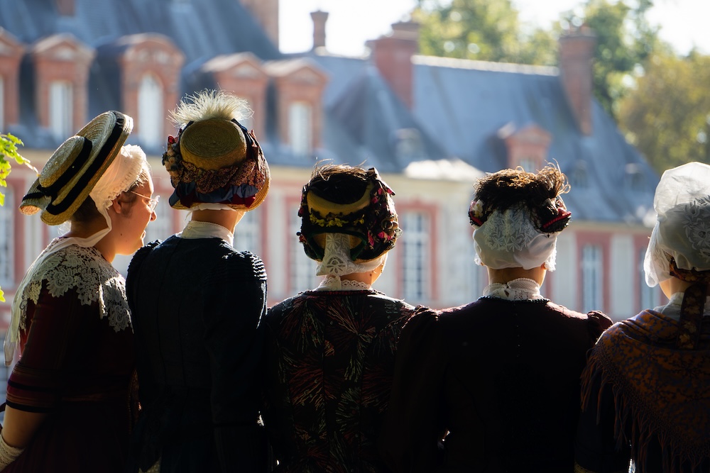 Photo représentant les costumes